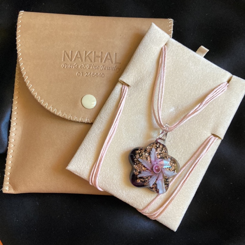 Necklace - Picture 5 of 5